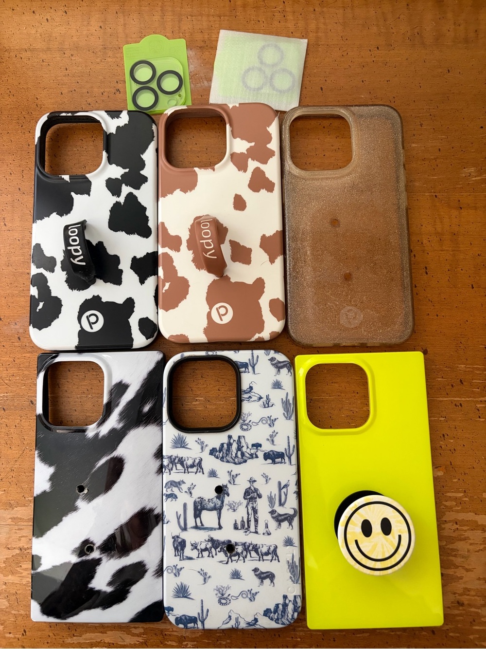 Loopy cow print case brown black lot iPhone 13 Pro
